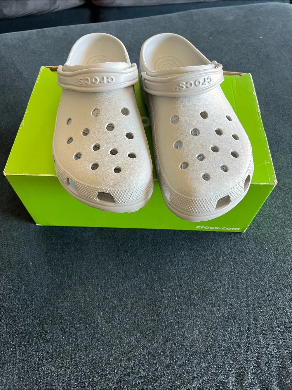 CROCS Classic Clog in White